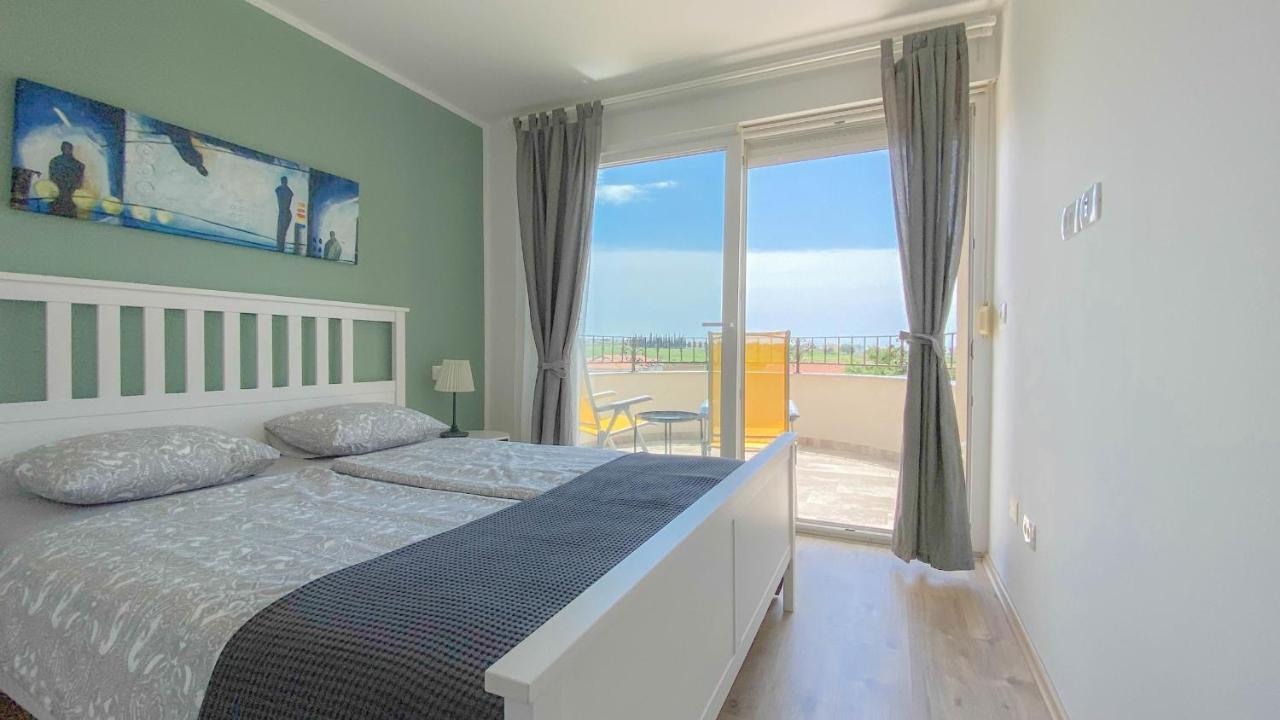 Casa Hana Buzinija Luaran gambar